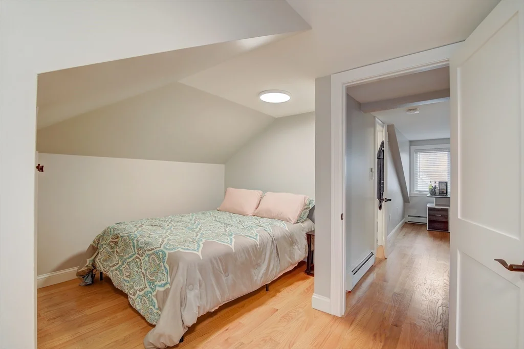 3 bed, 2 bath apartment for rent at 65 Beach St Unit 2, Malden — photo 8 of 14
