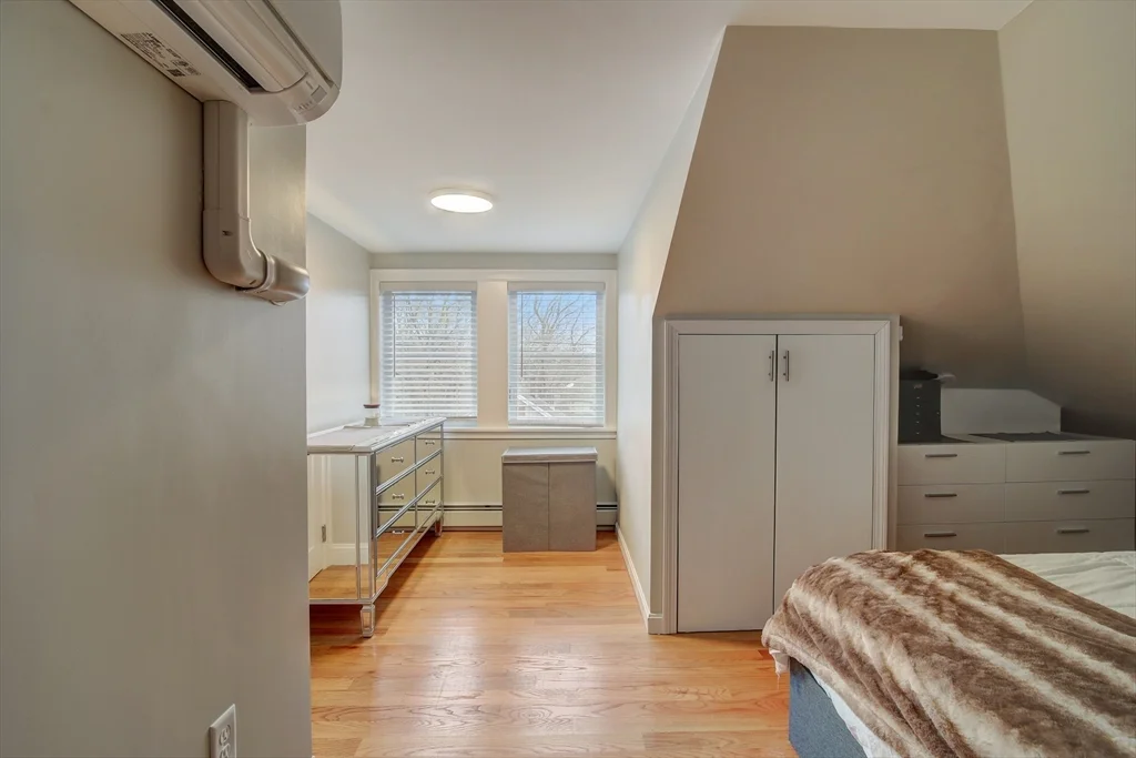 3 bed, 2 bath apartment for rent at 65 Beach St Unit 2, Malden — photo 7 of 14