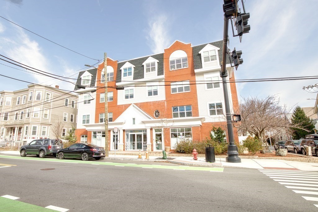2 bed, 2 bath apartment for rent at 65 Beacon St Unit 302, Somerville — photo 2 of 16