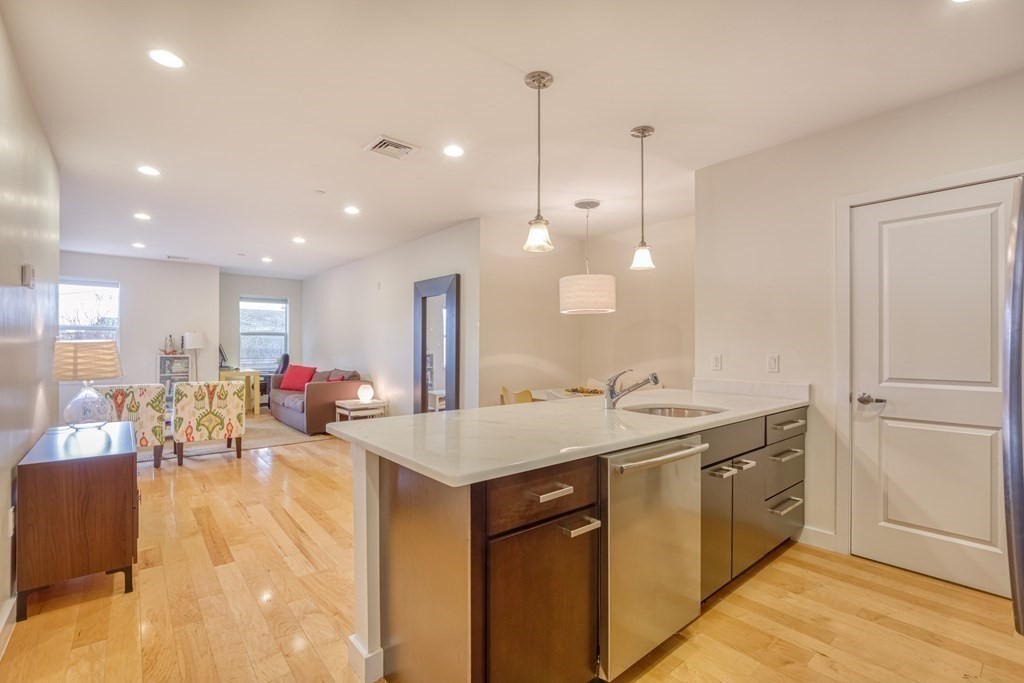 2 bed, 2 bath apartment for rent at 65 Beacon St Unit 302, Somerville — photo 3 of 16