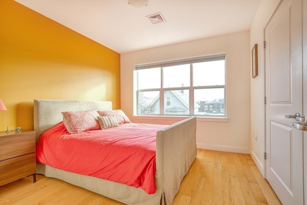 2 bed, 2 bath apartment for rent at 65 Beacon St Unit 302, Somerville — photo 11 of 16