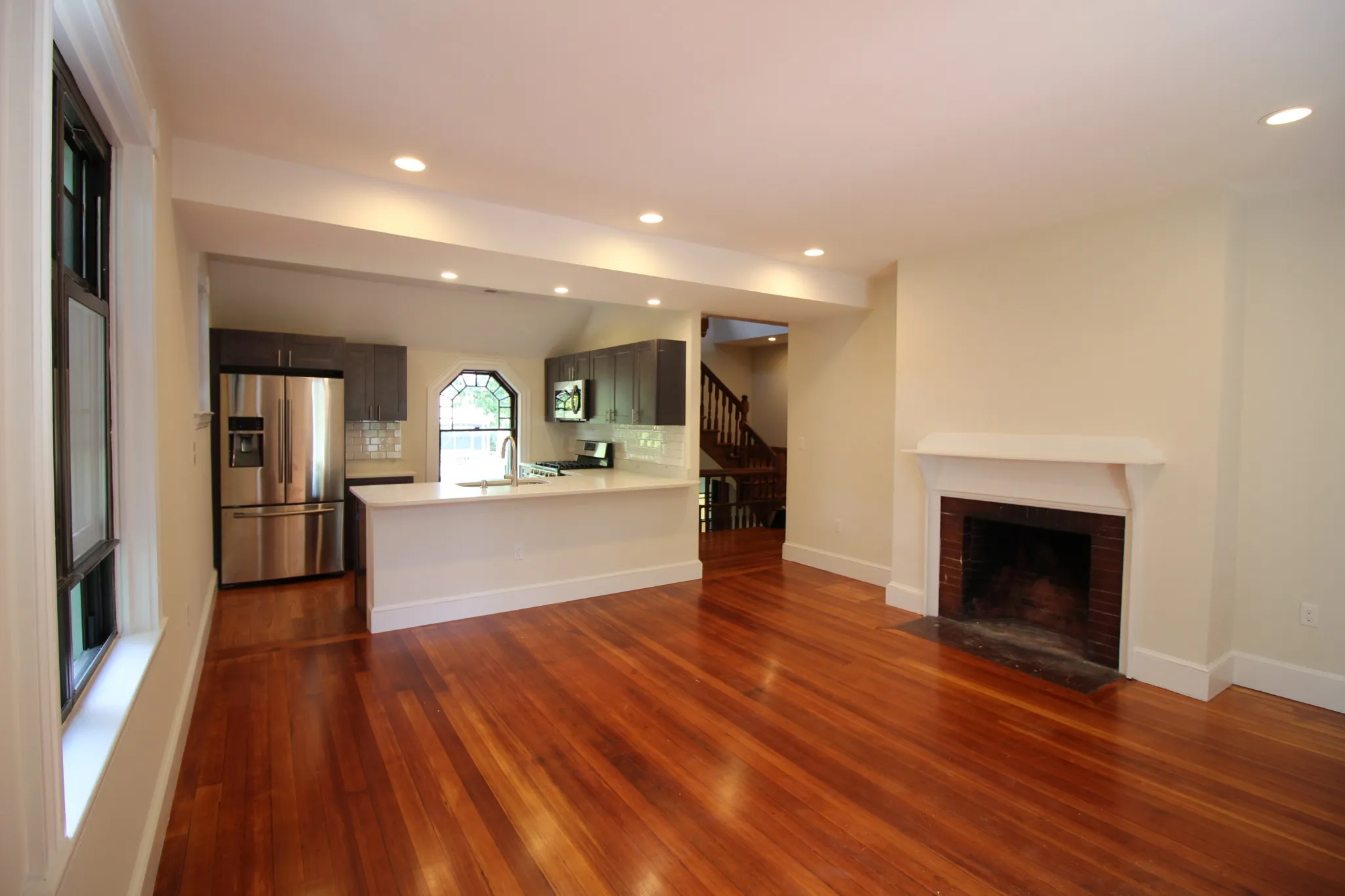 5 bed, 2.5 bath apartment for rent at 65 Beech Glen St Unit 2q, Roxbury
