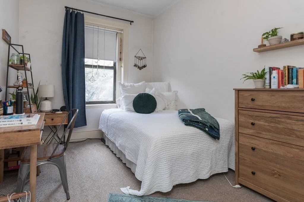 3 bed, 1 bath apartment for rent at 65 Berkeley St Unit 2, South End — photo 5 of 8
