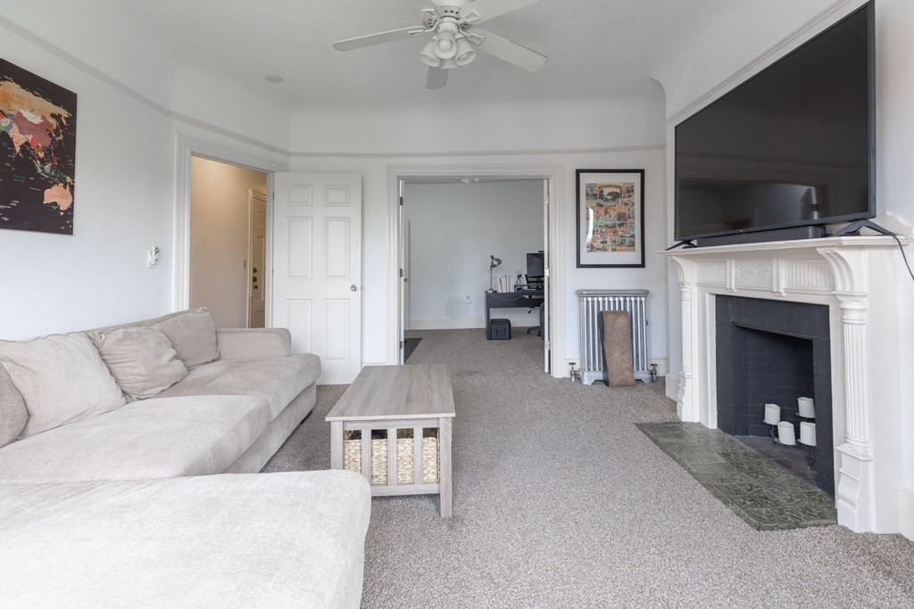 3 bed, 1 bath apartment for rent at 65 Berkeley St Unit 3, South End — photo 2 of 8