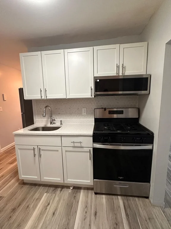 2 bed, 1 bath apartment for rent at 65 Brayton Ave Unit 3, Fall River — photo 2 of 11