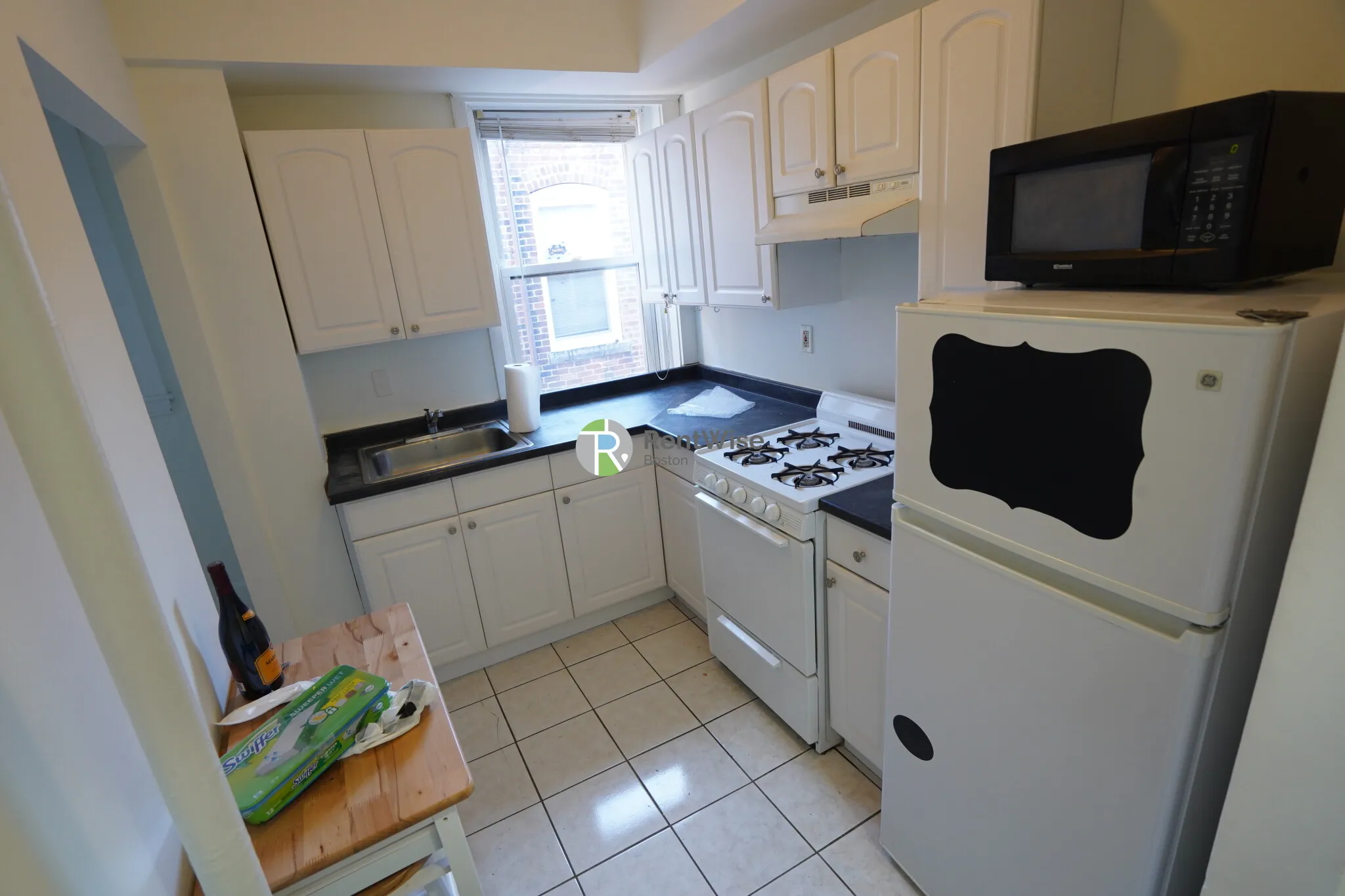 1 bed, 1 bath apartment for rent at 65 Brighton Ave Unit 6, Allston — photo 7 of 17