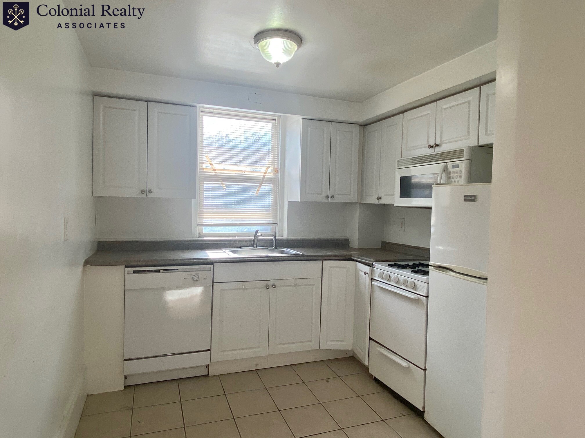 2 bed, 1 bath apartment for rent at 65 Brighton Ave Unit 7, Allston — photo 12 of 22