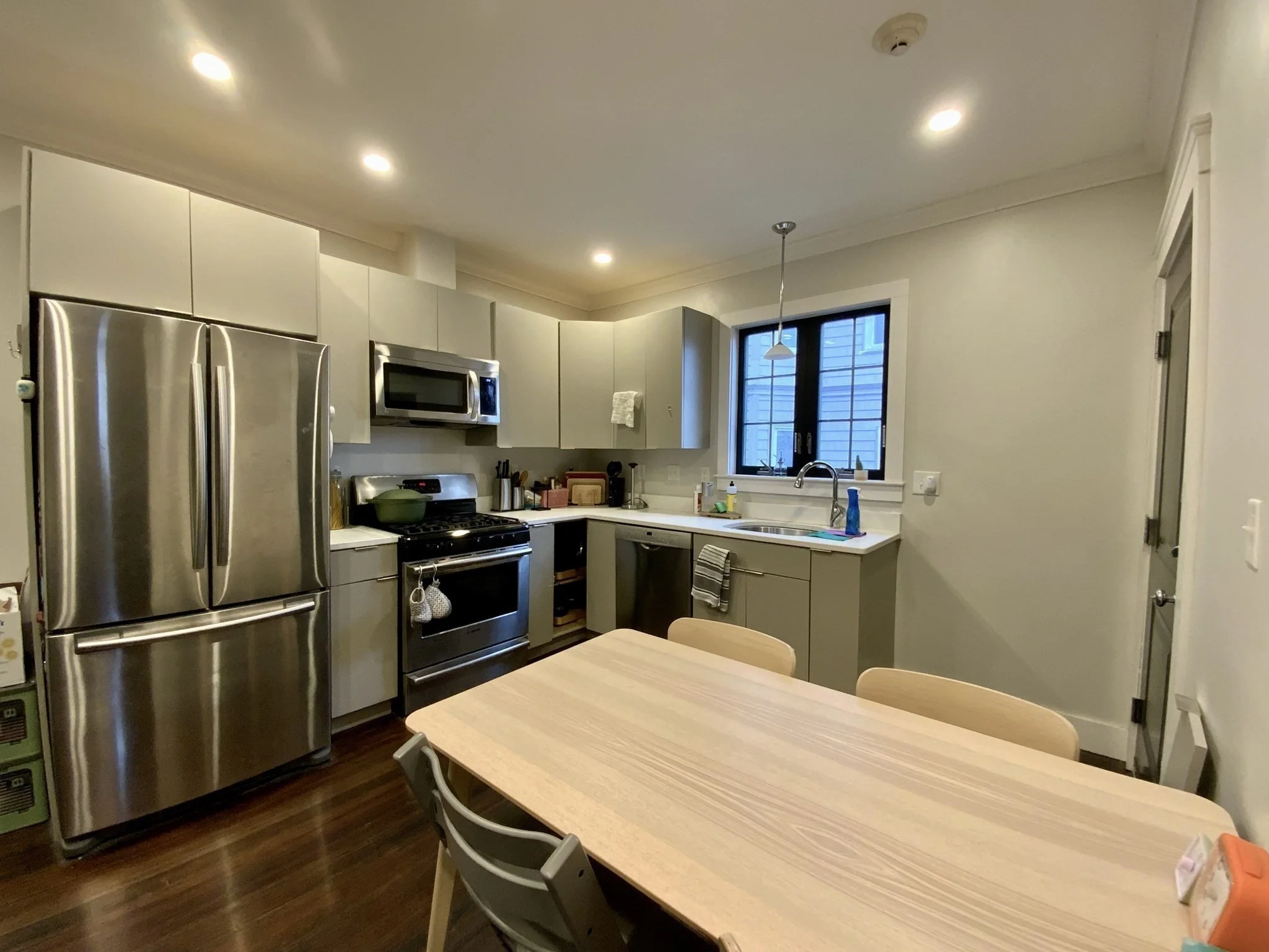 3 bed, 2 bath apartment for rent at 65 Broadway Unit 3, East Arlington — photo 7 of 15
