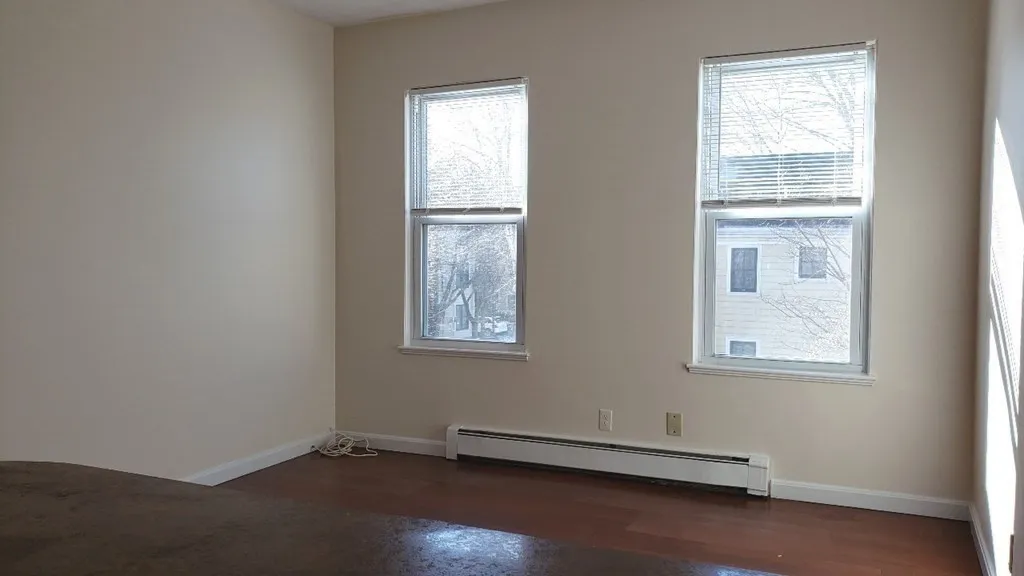 3 bed, 1 bath apartment for rent at 65 Brookline St Unit 3, Central Square — photo 10 of 20