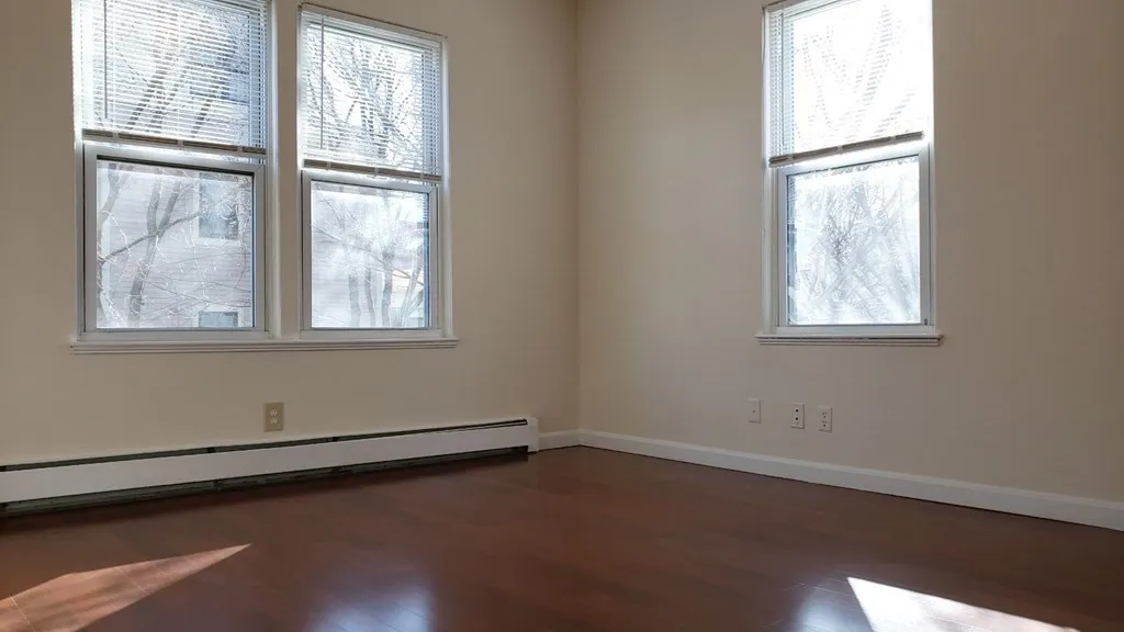 3 bed, 1 bath apartment for rent at 65 Brookline St Unit 3, Central Square — photo 11 of 20
