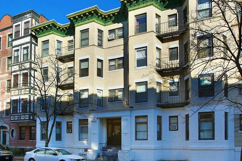 1 bed, 1 bath apartment for rent at 65 Burbank St Unit 15, Fenway — photo 1 of 13