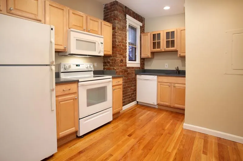 1 bed, 1 bath apartment for rent at 65 Burbank St Unit 15, Fenway — photo 8 of 13
