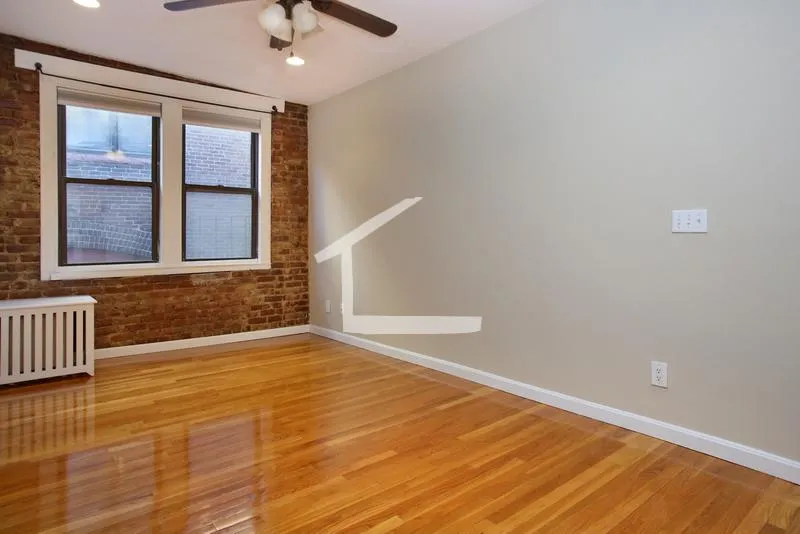 1 bed, 1 bath apartment for rent at 65 Burbank St Unit 15A, Fenway — photo 2 of 6