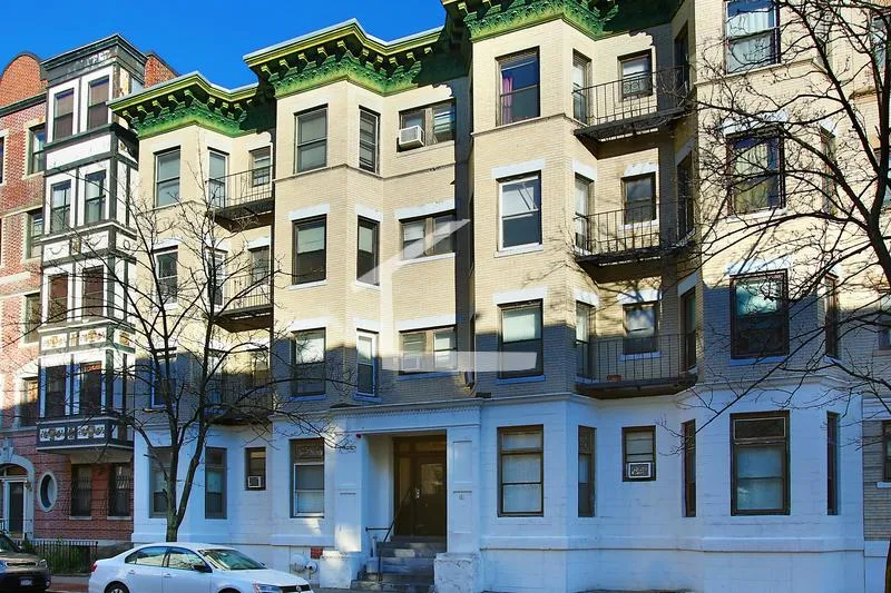 1 bed, 1 bath apartment for rent at 65 Burbank St Unit 15A, Fenway — photo 5 of 6