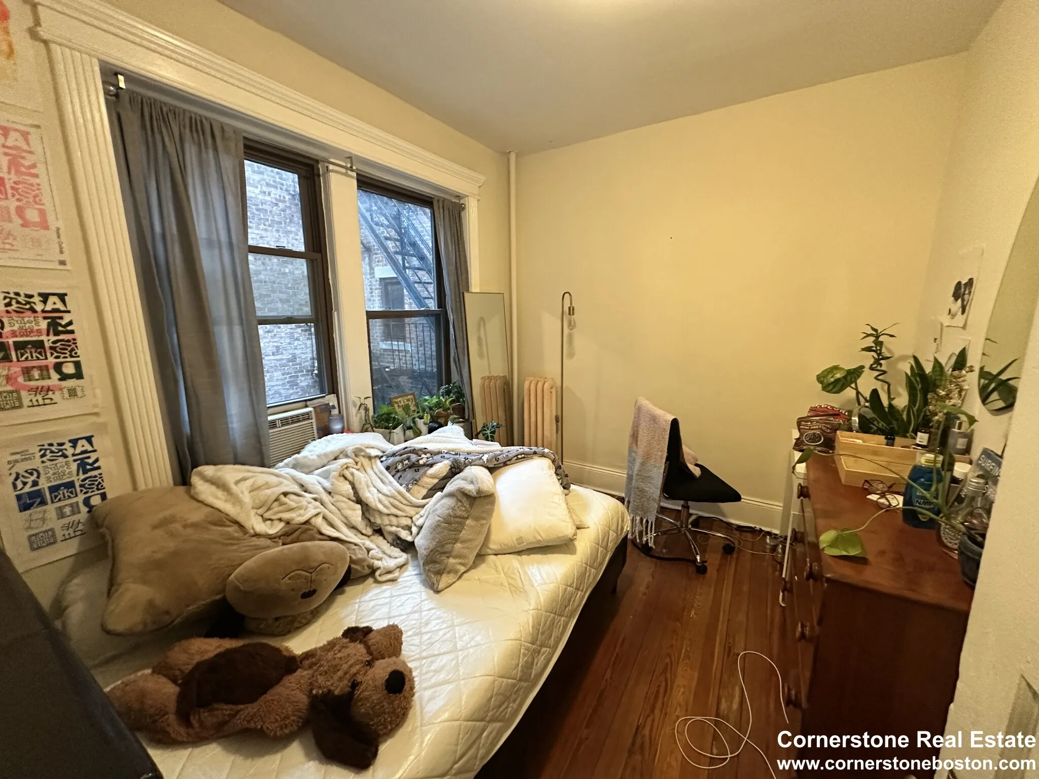 3 bed, 1 bath apartment for rent at 65 Burbank St Unit 18, Fenway — photo 4 of 8