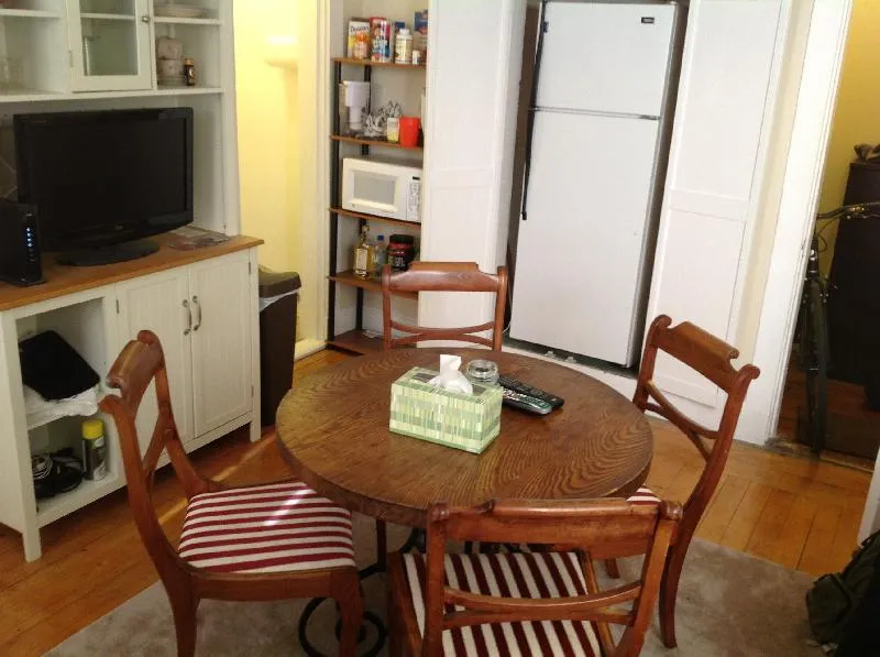 Studio bed, 1 bath apartment for rent at 65 Burbank St Unit 20, Fenway — photo 5 of 7