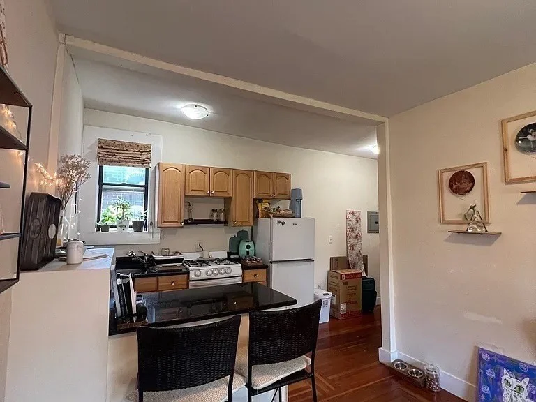 1 bed, 1 bath apartment for rent at 65 Burbank St Unit 24, Fenway — photo 5 of 10