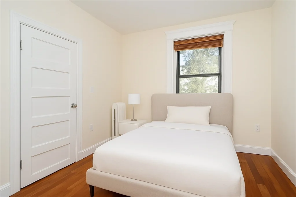 1 bed, 1 bath apartment for rent at 65 Burbank St Unit 3D, Fenway — photo 2 of 3