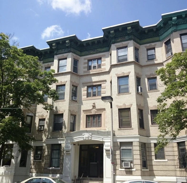 Studio bed, 1 bath apartment for rent at 65 Burbank St Unit 9, Fenway