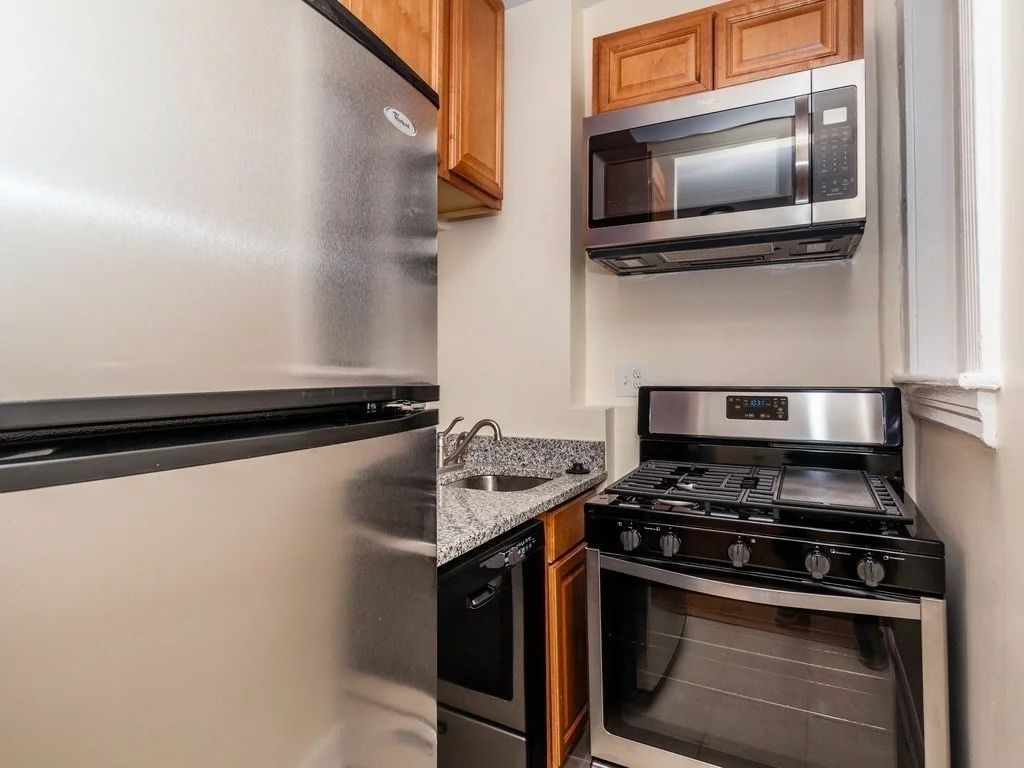 1 bed, 1 bath apartment for rent at 65 Burbank Unit 17, Fenway — photo 9 of 13
