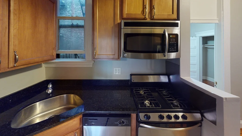 1 bed, 1 bath apartment for rent at 65 Burbank Unit 21, Fenway — photo 1 of 9