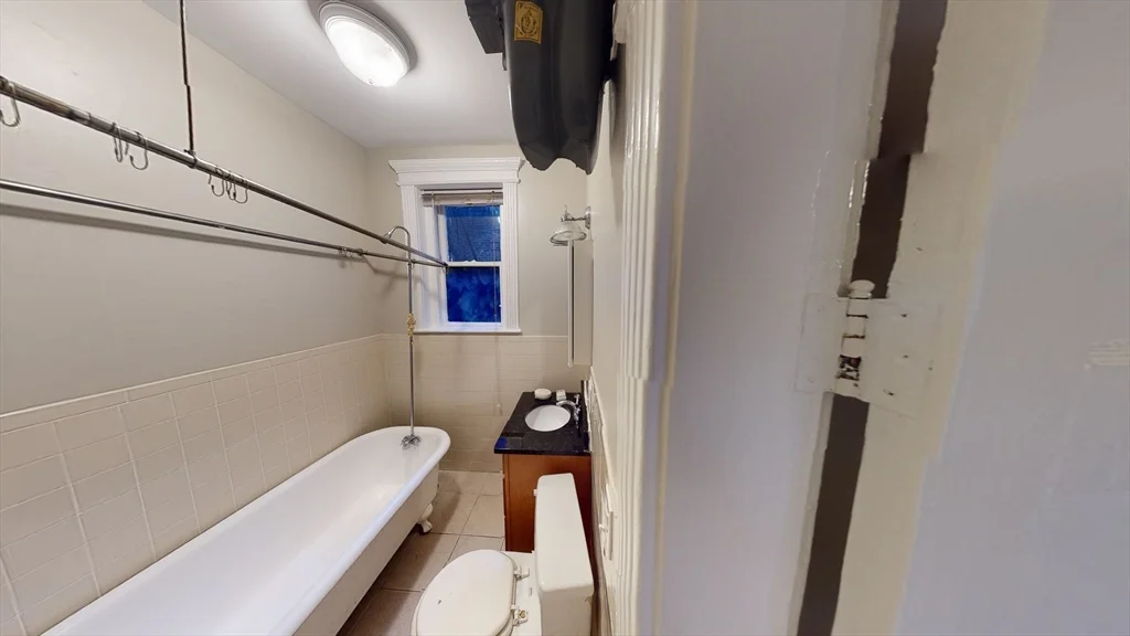 1 bed, 1 bath apartment for rent at 65 Burbank Unit 21, Fenway — photo 9 of 9