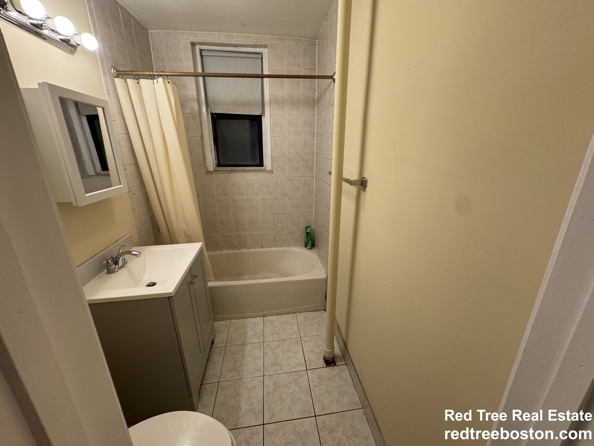 1 bed, 1 bath apartment for rent at 65 Burbank Unit 3, Fenway — photo 10 of 14