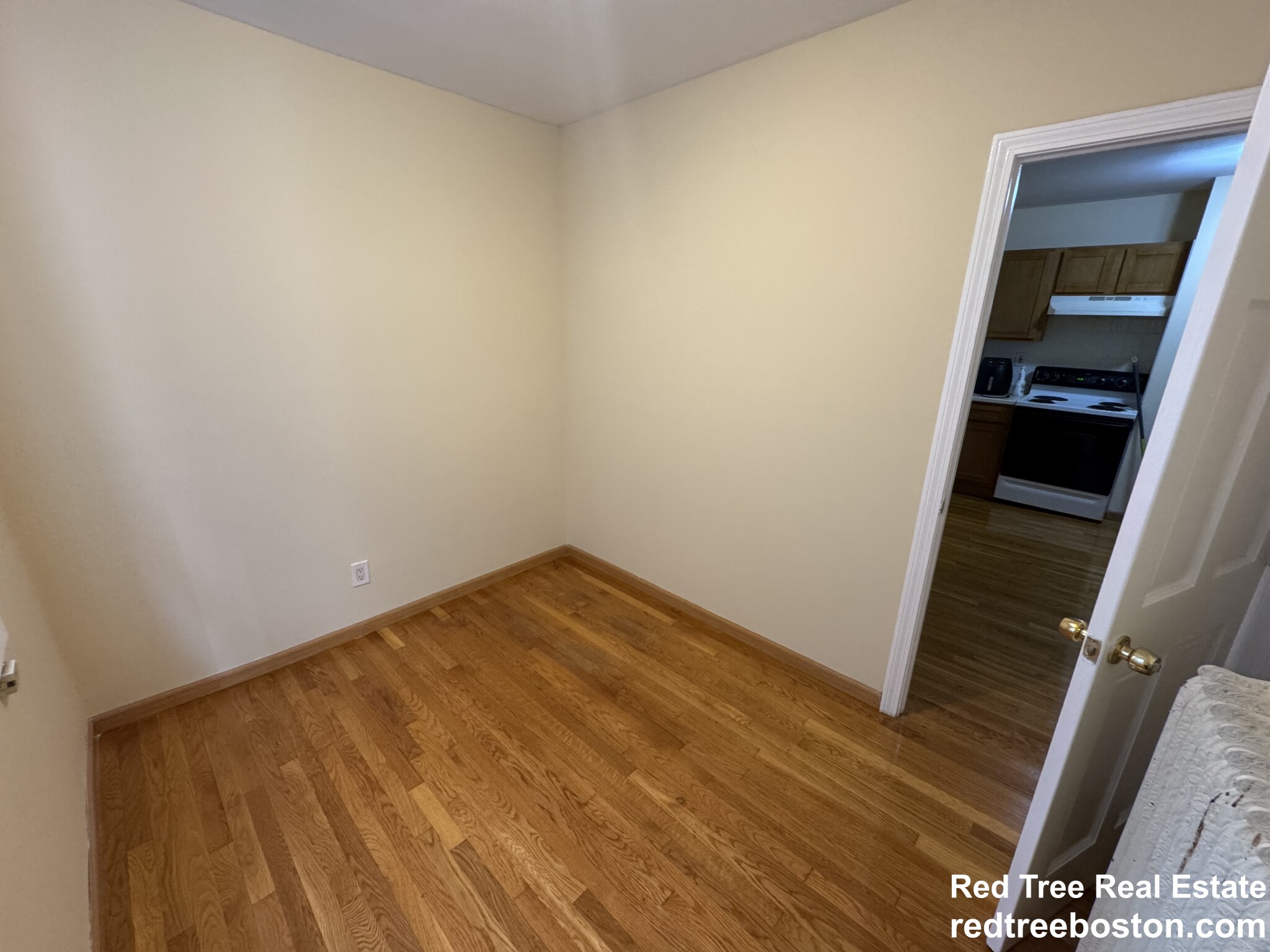 1 bed, 1 bath apartment for rent at 65 Burbank Unit 3, Fenway — photo 6 of 14
