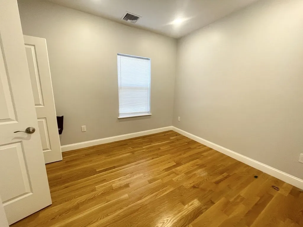 3 bed, 2 bath apartment for rent at 65 Burrell St Unit 2, Boston — photo 5 of 15