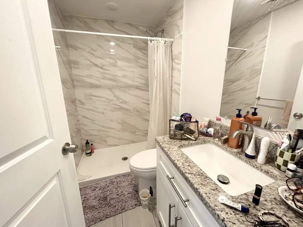3 bed, 2 bath apartment for rent at 65 Burrell St Unit 3, Roxbury — photo 7 of 8