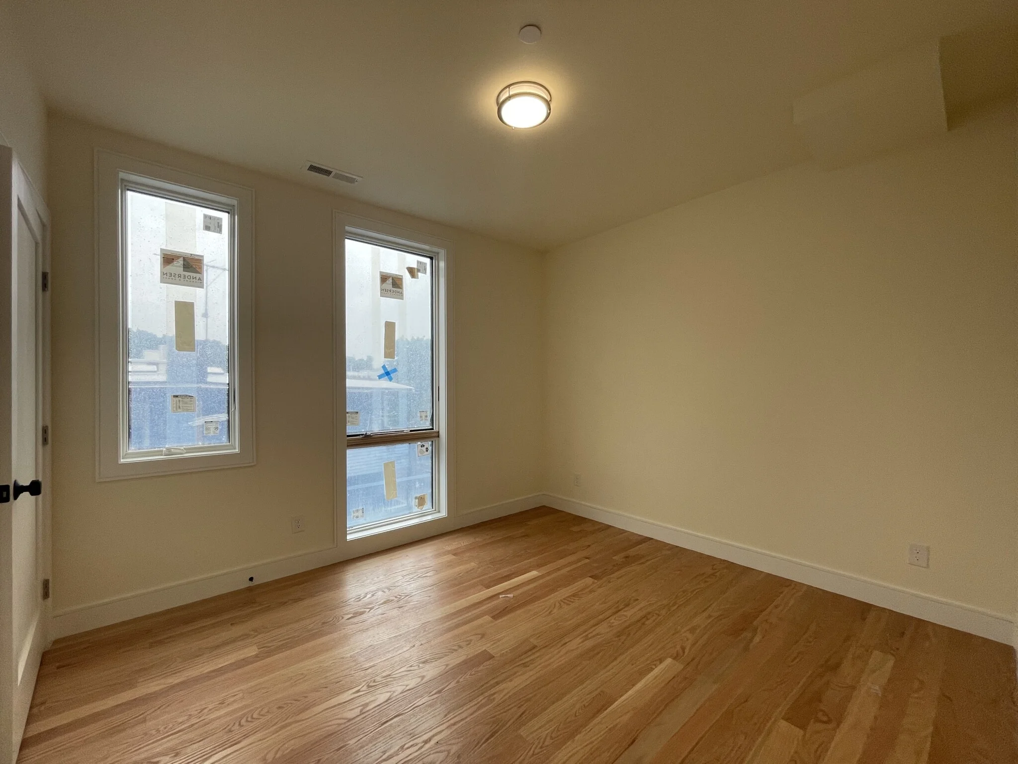 3 bed, 2.5 bath apartment for rent at 65 Cameron St Unit 4, Boylston Street — photo 10 of 13