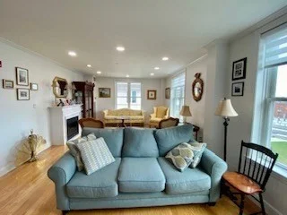 2 bed, 2 bath apartment for rent at 65 Chelsea St Unit 301, Charlestown — photo 2 of 14