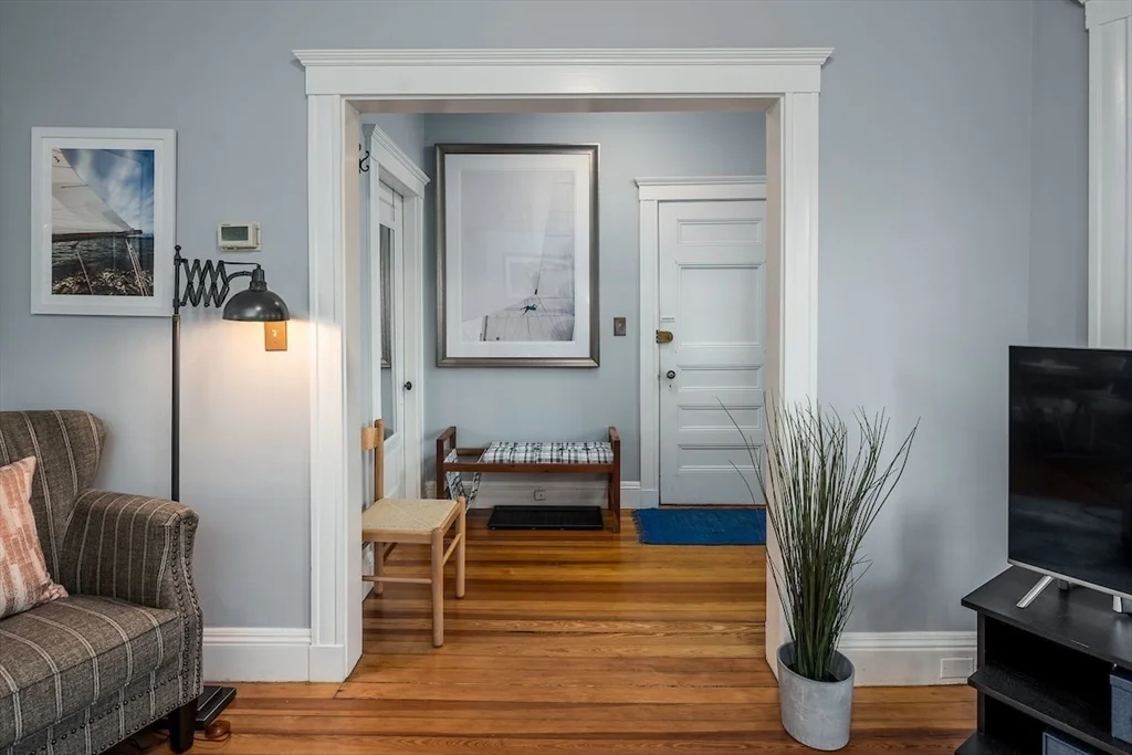 2 bed, 1 bath apartment for rent at 65 Child St Unit 2, Jamaica Plain — photo 4 of 18