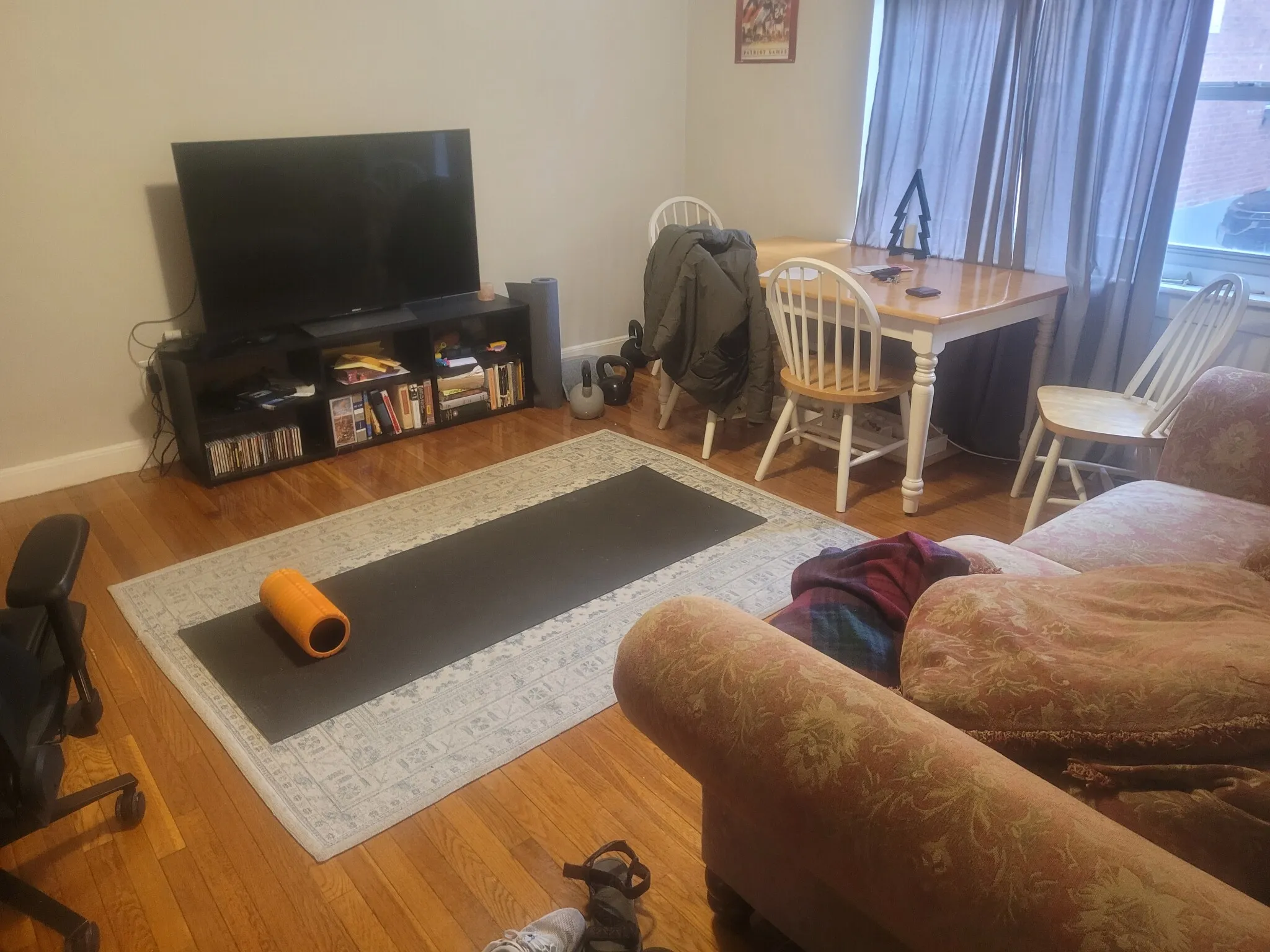 2 bed, 1 bath apartment for rent at 65 Chiswick Rd Unit 2, Brighton — photo 2 of 22