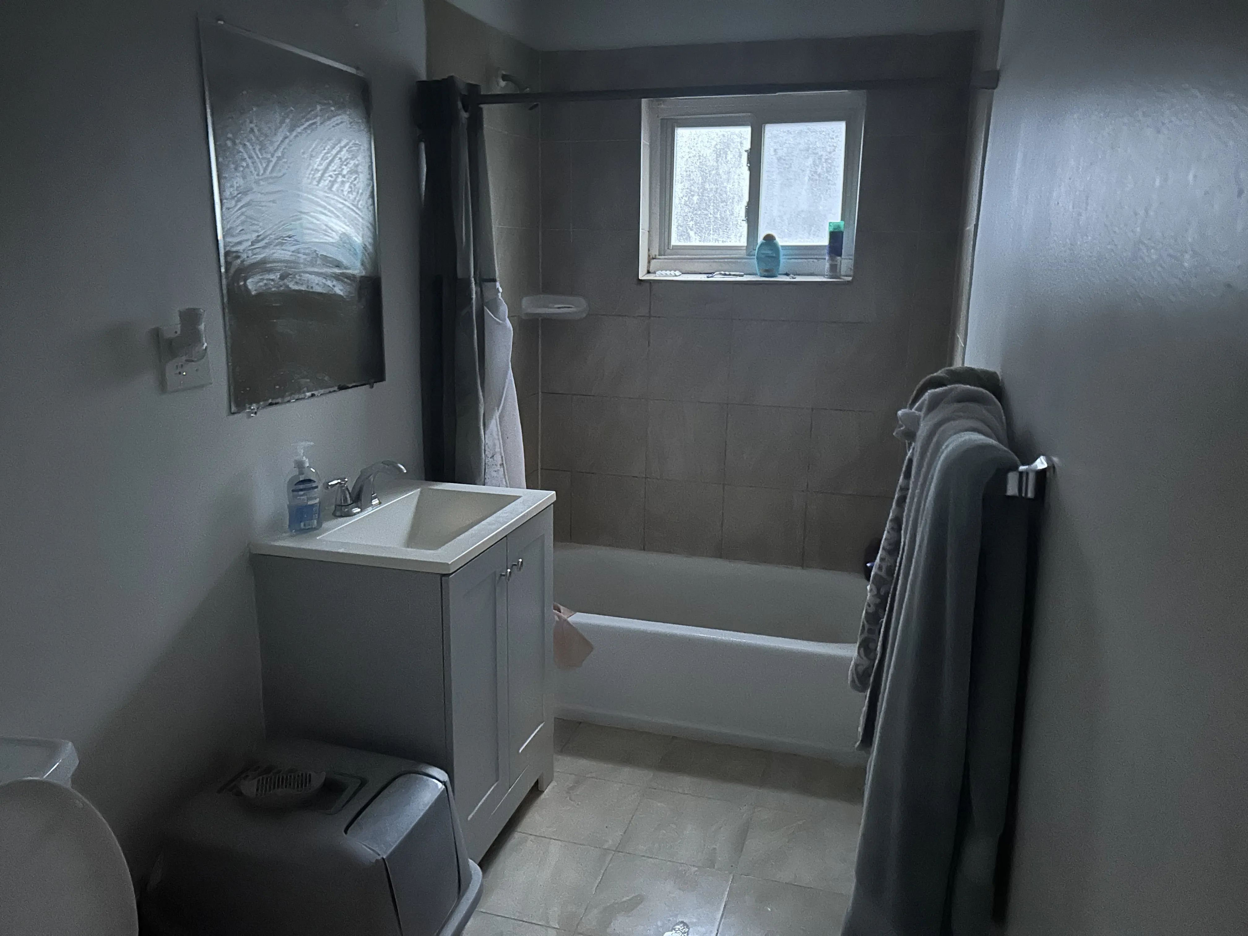 2 bed, 1 bath apartment for rent at 65 Chiswick Rd Unit 2, Brighton — photo 3 of 22