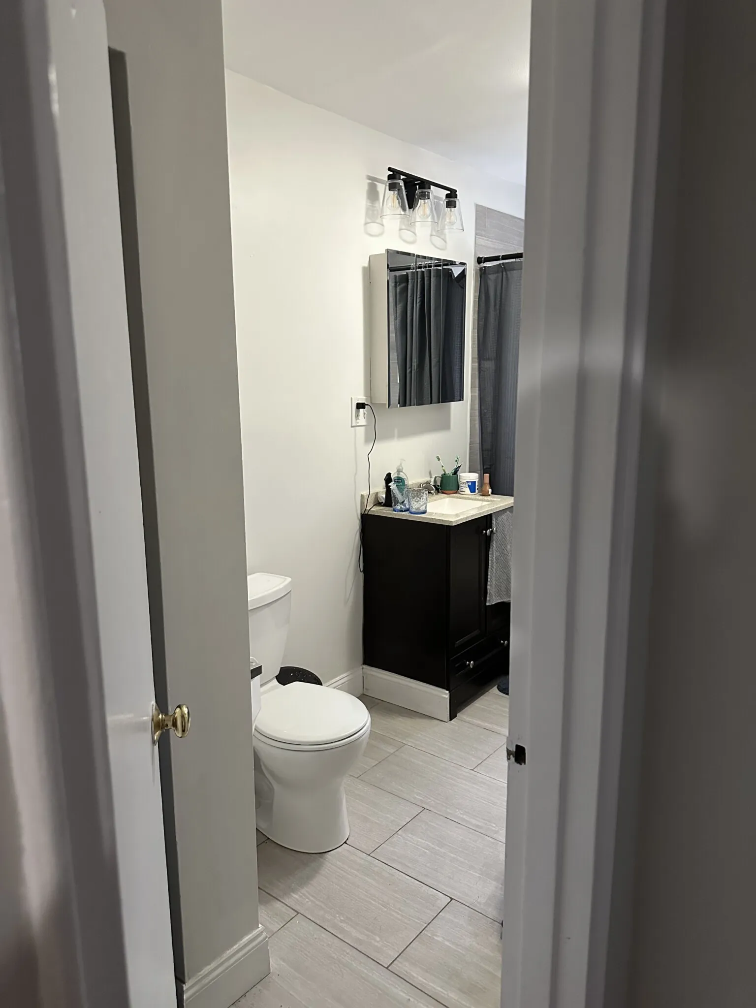 2 bed, 1 bath apartment for rent at 65 Chiswick Rd Unit 4, Brighton — photo 16 of 20
