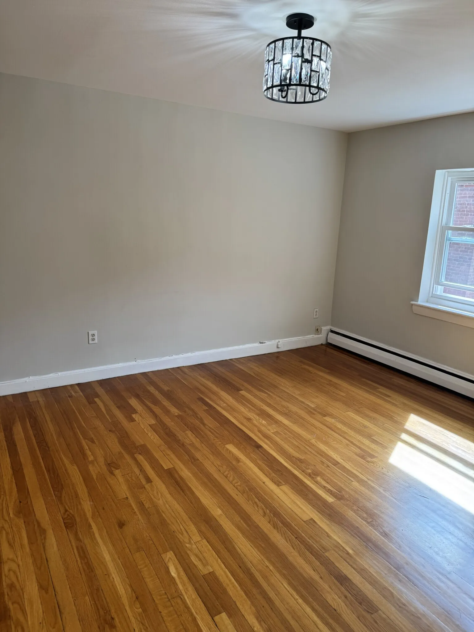2 bed, 1 bath apartment for rent at 65 Chiswick Rd Unit 4, Brighton — photo 4 of 20