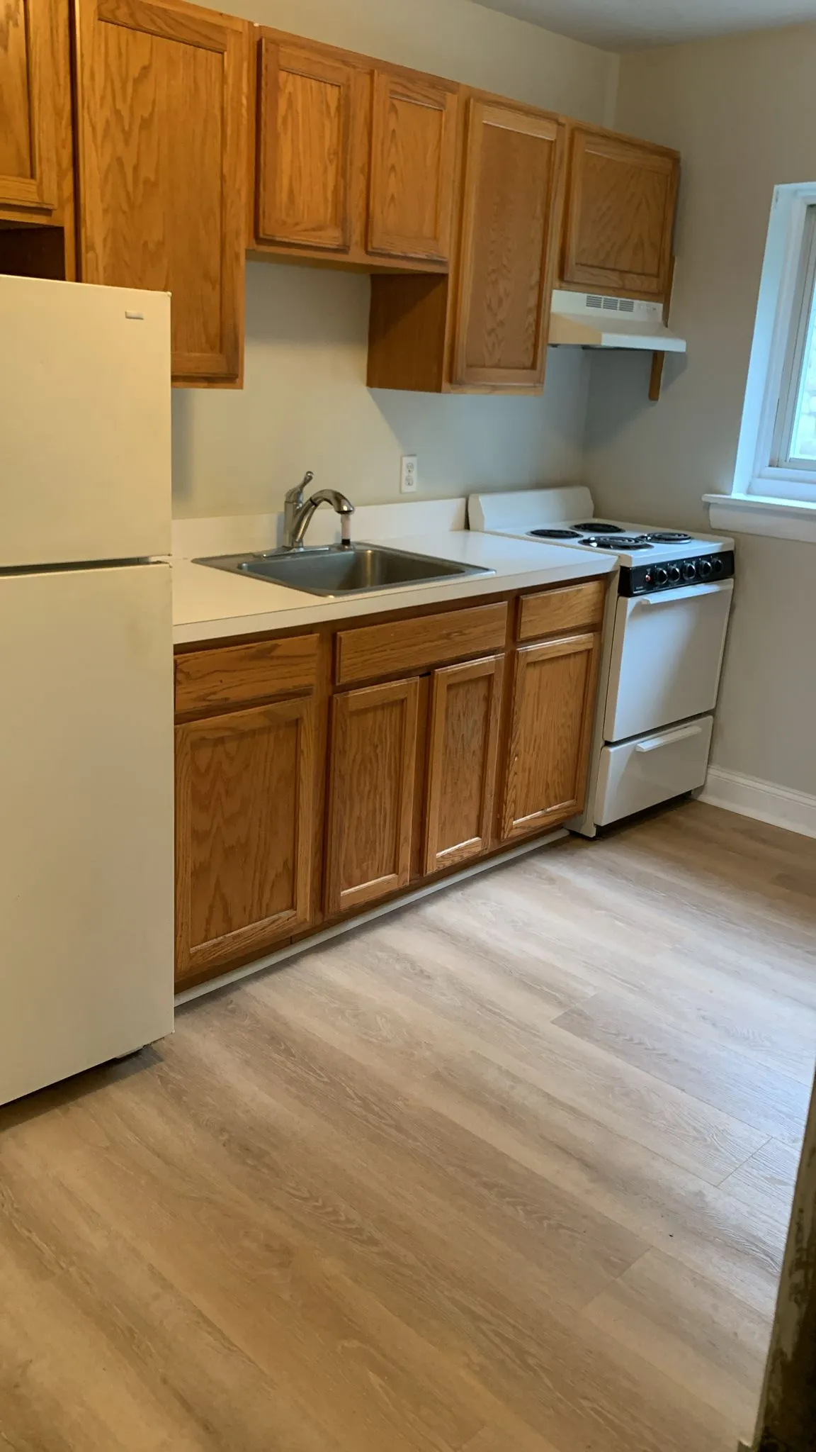 2 bed, 1 bath apartment for rent at 65 Chiswick Rd Unit 5, Brighton — photo 6 of 26