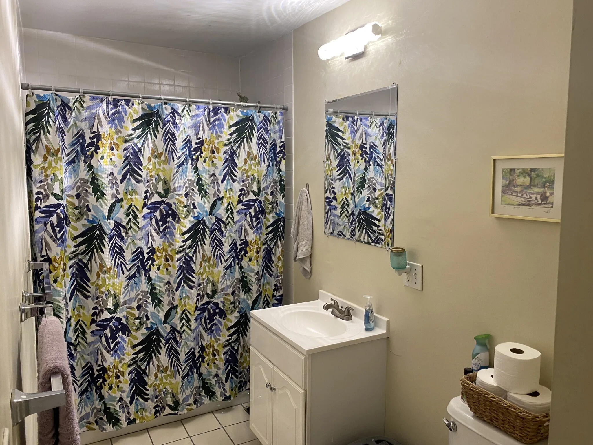 2 bed, 1 bath apartment for rent at 65 Chiswick Rd Unit 5, Brighton — photo 20 of 26