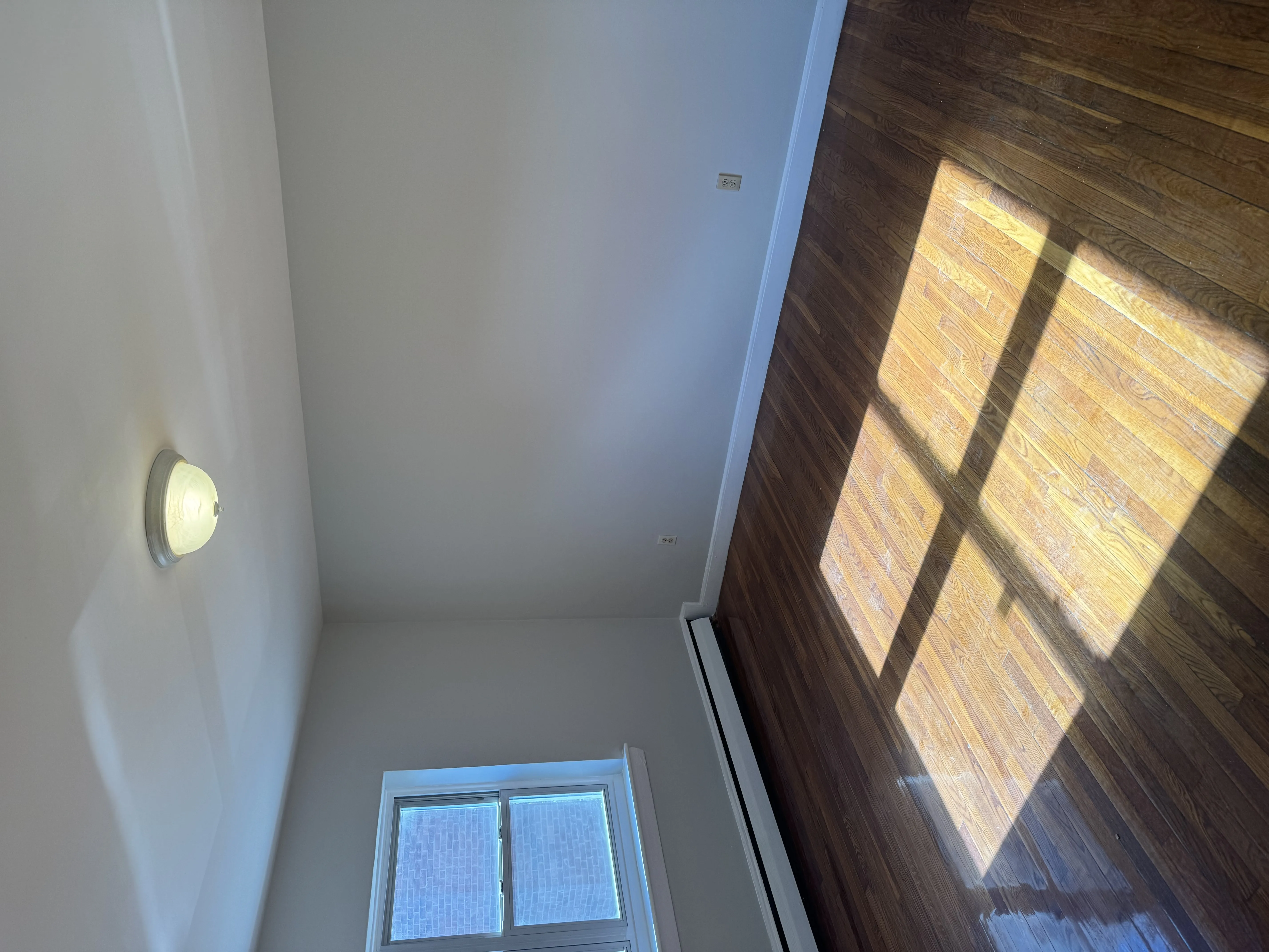 2 bed, 1 bath apartment for rent at 65 Chiswick Rd Unit 5, Brighton