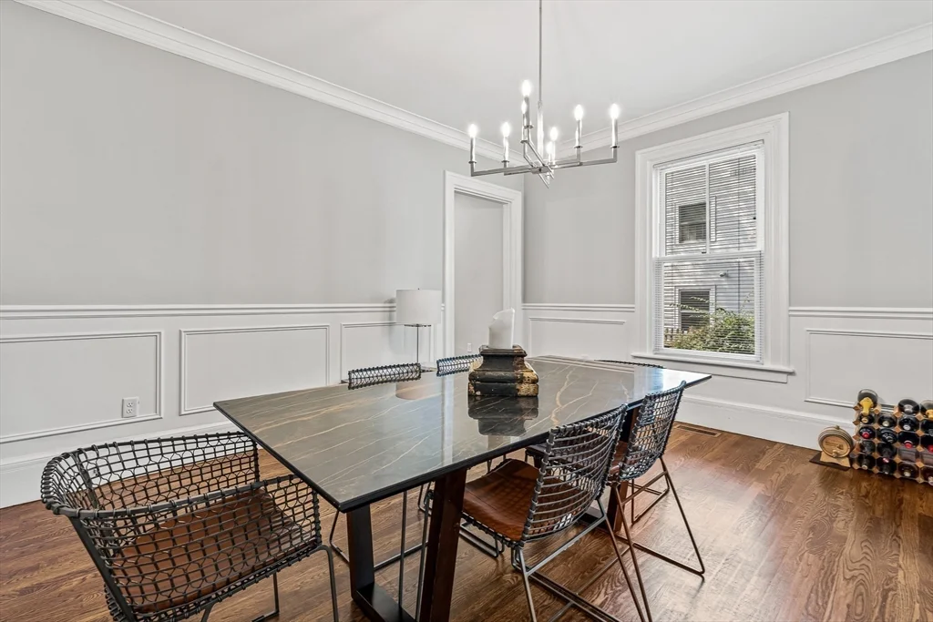 5 bed, 3 bath apartment for rent at 65 Church St, Winchester — photo 11 of 42