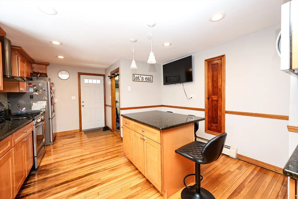 2 bed, 1 bath apartment for rent at 65 Clifford St Unit 2, Hyde Park — photo 20 of 22
