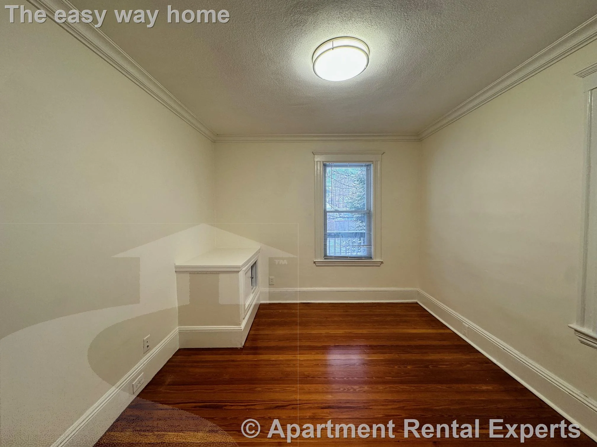 4 bed, 2 bath apartment for rent at 65 Conwell Ave Unit 1, Teele Square — photo 8 of 13