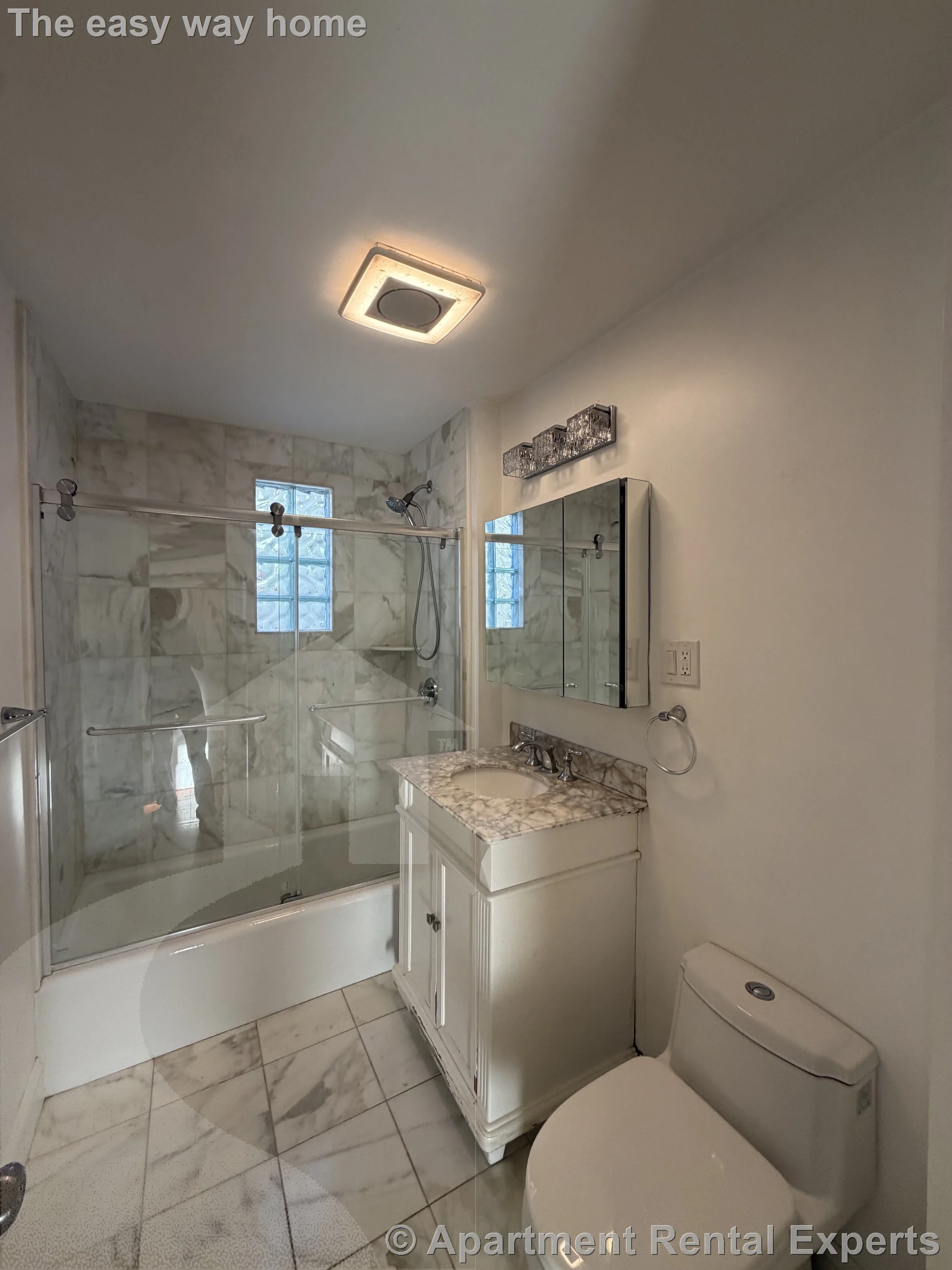 3 bed, 2 bath apartment for rent at 65 Conwell Ave Unit 2, Teele Square — photo 2 of 10