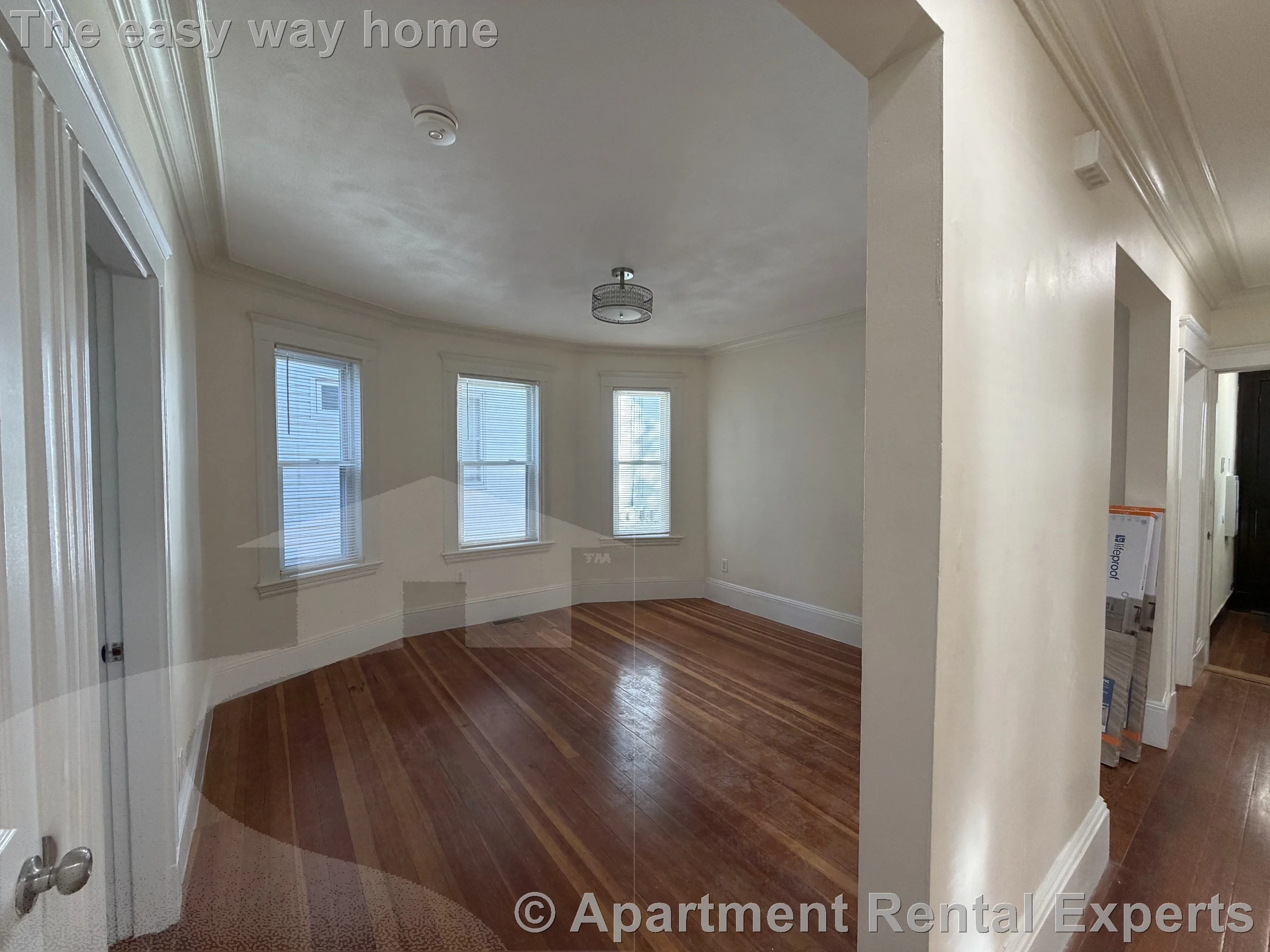 3 bed, 2 bath apartment for rent at 65 Conwell Ave Unit 2, Teele Square — photo 5 of 10