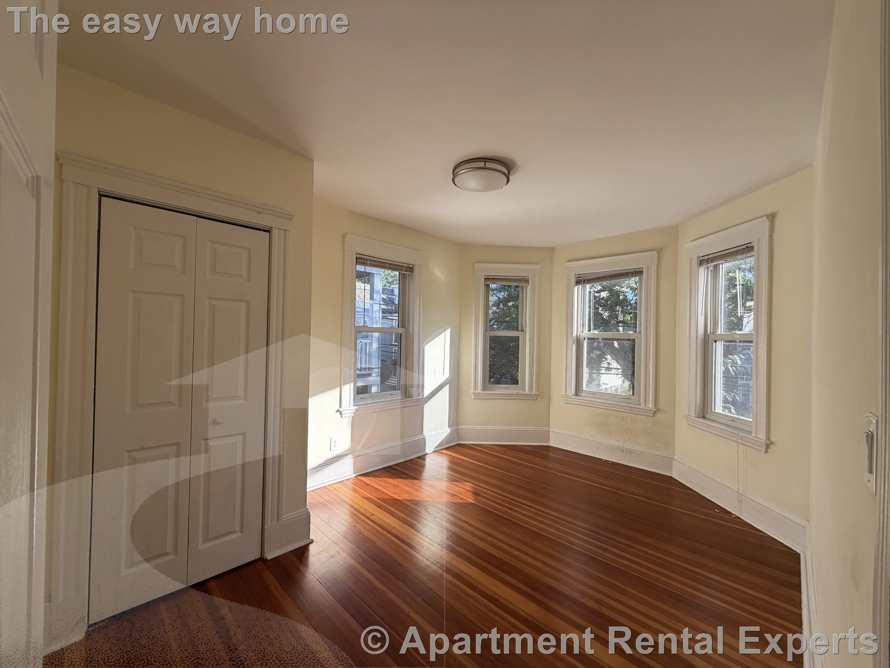 3 bed, 2 bath apartment for rent at 65 Conwell Ave Unit 2, Teele Square — photo 4 of 10