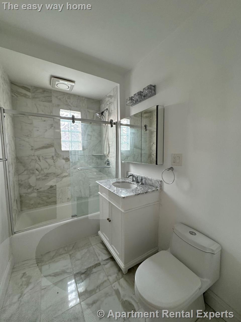 3 bed, 2 bath apartment for rent at 65 Conwell Ave Unit 3, Teele Square — photo 7 of 18