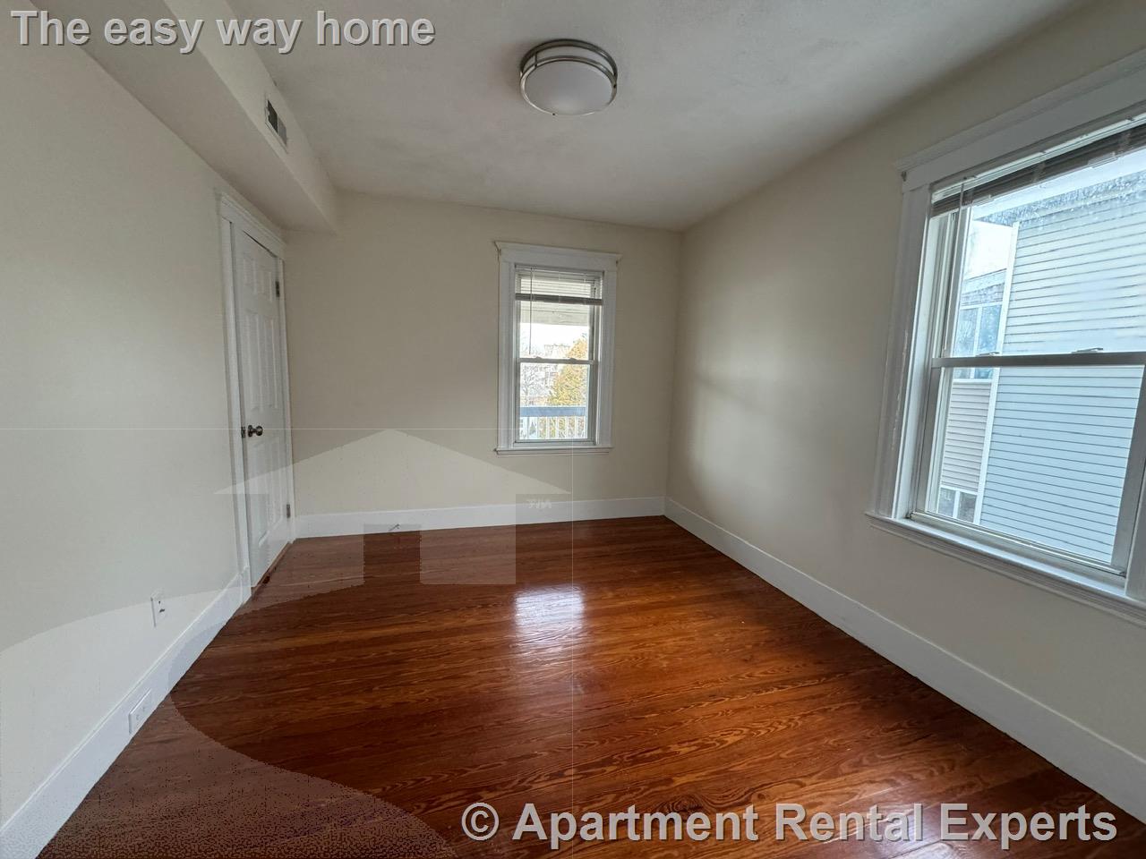 3 bed, 2 bath apartment for rent at 65 Conwell Ave Unit 3, Teele Square — photo 11 of 18