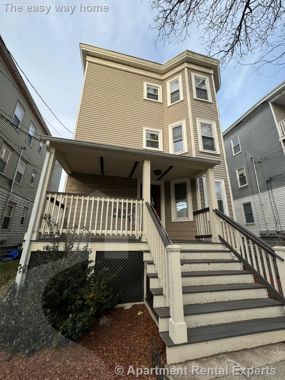 3 bed, 2 bath apartment for rent at 65 Conwell Ave Unit 3, Teele Square — photo 17 of 18