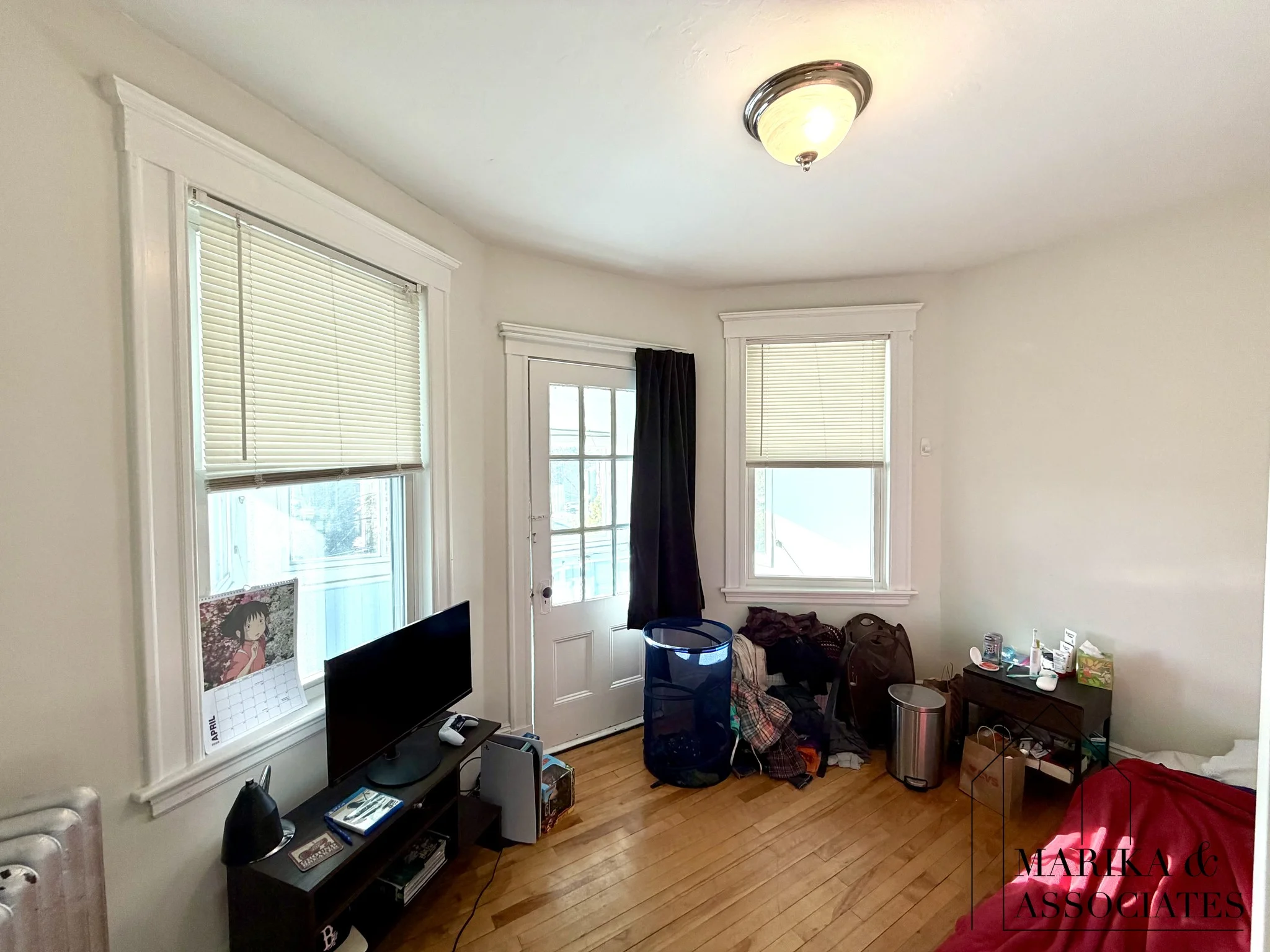 3 bed, 1 bath apartment for rent at 65 Craigie St Unit 3, Spring Hill — photo 6 of 19